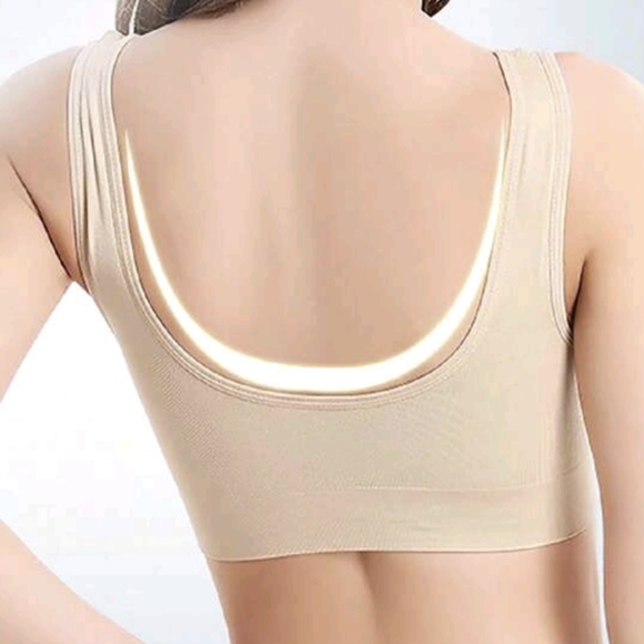 Black Wireless/Seamless/Padless Wide Comfort Strap Bra - Picture 2 of 3